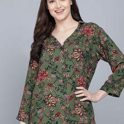 SEPHANI Women Green & Red Printed Night suit-image-92