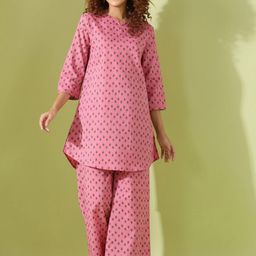 SANSKRUTIHOMES Ethnic Motifs Printed Pure Cotton Night suit-image-64