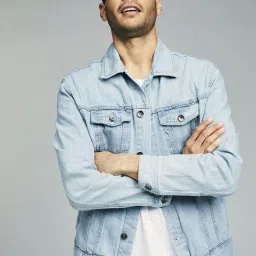 Men Washed Denim Jacket-image-32