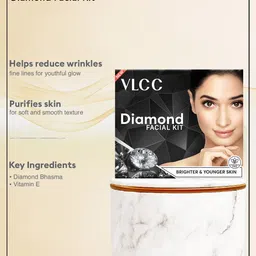 VLCC Set of Insta Glow Diamond Bleach & Diamond Facial Kit - 60 g each image 2