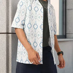 Kook N Keech Textured Luxe Seersucker Geometric Print Shirt-picture-23