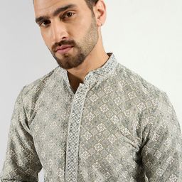House of Pataudi Floral Embroidered Mandarin Collar Chikankari Straight Kurta-image-17