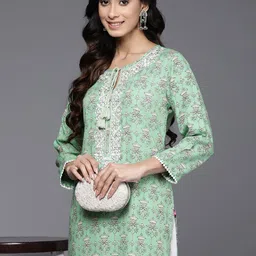 Varanga Floral Printed Mirror Work Tie-Up Neck Kurta-51