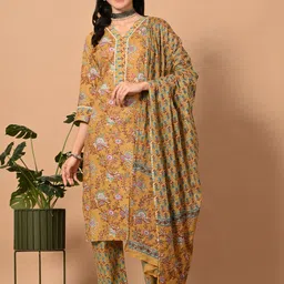 Lavantika Women Floral Printed Regular Pure Cotton Kurta with Trousers & With Dupatta-picture-22