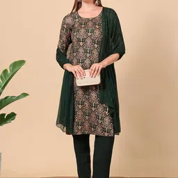 DUMMY SHAPE Women Paisley Printed Kurta with Churidar & Dupatta-image-92