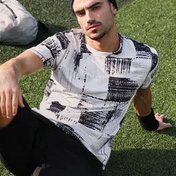 Campus Sutra Men Graphic Printed Round Neck Applique T-shirt-image-7