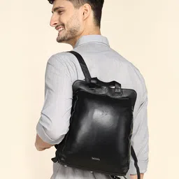 Sassora Unisex Textured Leather Backpack with Compression Straps-6