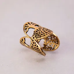 Studio One Love Gold-Plated Intricate Textured Detail Adjustable Finger Ring-9