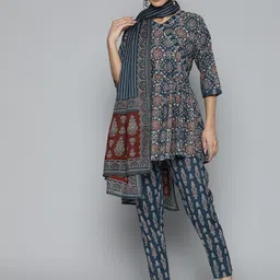 Kvsfab Women Teal Blue & Maroon Printed Angrakha Pure Cotton Kurti with Trousers & Dupatta-18