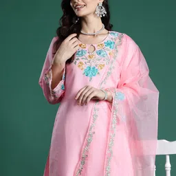 Indo Era Floral Embroidered Thread Work Kurta With Trousers & Dupatta-image-73