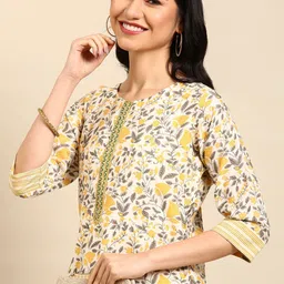 SHOWOFF Women Off White Floral Printed Beads and Stones Kurta with Trousers-image-5