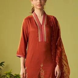 Indo Era Women Floral Embroidered Kurta with Trousers & Dupatta-17