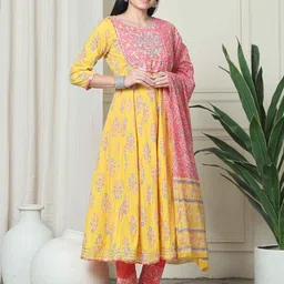 Roly Poly Floral Printed Thread work Pure Cotton Kurta With Trousers And Dupatta-picture-19