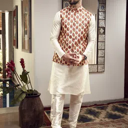SOJANYA Men Off-White & Red Solid Kurta Set with Nehru Jacket-15