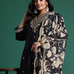 Indo Era Plus Size Floral Embroidered Kurta with Salwar & With Dupatta-image-34