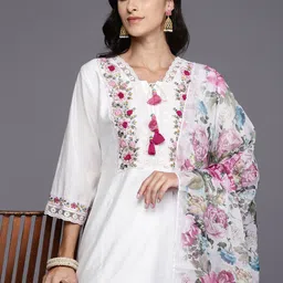 Indo Era Women Floral Embroidered Thread Work Kurta with Trousers & With Dupatta-35