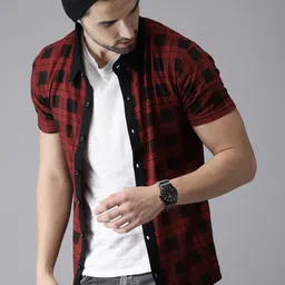 Campus Sutra Men Red & Black Standard Checked Casual Shirt-image-32