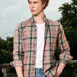 Campus Sutra Comfort Checked Button-Down Collar Casual Shirt-picture-10