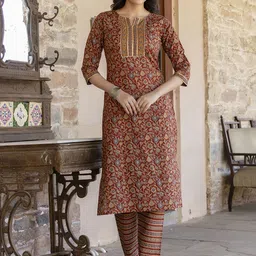 Nayo Ethnic Motifs Printed Gotta Patti Pure Cotton Kurta with Trousers-26