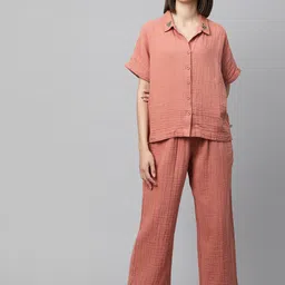 Chemistry Women Rose Solid Crinkle Pure Cotton Night Suit-33
