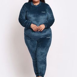 KLOTTHE Women Plus Size Solid Woollen Night Suit-image-31