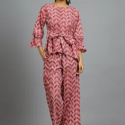 HANDICRAFT PALACE Geometric Printed Pure Cotton Night Suit-image-84
