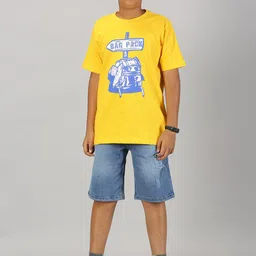 KiddoPanti Boys Graphic Printed Pure Cotton T-shirt With Shorts-image-43