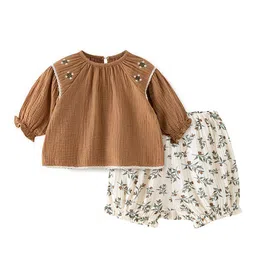 StyleCast Girls Brown Pure Cotton Top with Floral Printed Shorts-picture-33