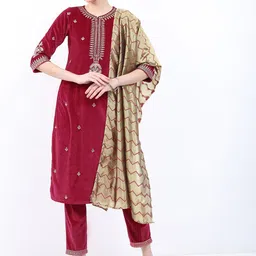 KETCH Women Ethnic Motifs Embroidered Sequinned Kurta with Trousers & Dupatta-43