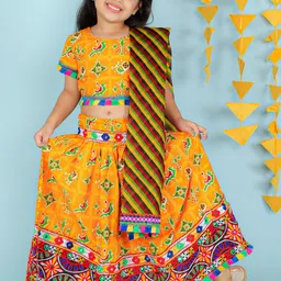 KID1 Girls Yellow & Green Printed Cotton Ready to Wear Lehenga & Blouse With Dupatta-picture-9