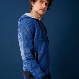 Campus Sutra Men Blue Camouflage Lightweight Outdoor Quilted Jacket with Patchwork-image-39