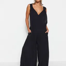 Trendyol V-Neck Pure Cotton Basic Jumpsuit-picture-21