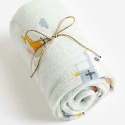 H&M Green Patterned Fleece Blanket-image-98
