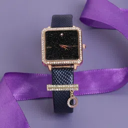 HAUTE SAUCE by  Campus Sutra Square Analog Watch With O Watch Charm AW23_HSCW5134-image-97