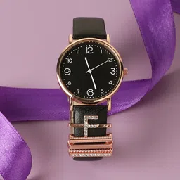 HAUTE SAUCE by  Campus Sutra Women Analog Watch With F Initial Watch Charm-image-31