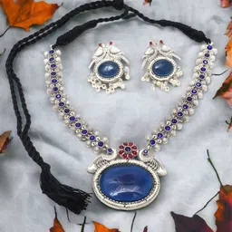 Ozanoo Silver Plated Artificial Stones Necklace and Earrings-picture-48