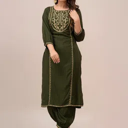 FrionKandy Floral Embroidered Round Neck Straight Kurta With Salwar-image-37