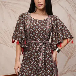 Vishudh Women Printed Basic Jumpsuit-picture-11