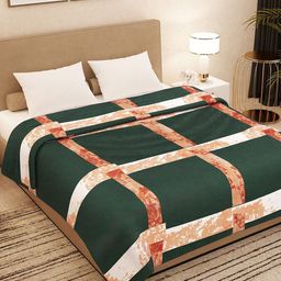 Story@home Green & Peach-Coloured Checked AC Room 300 GSM Double Bed Blanket-image-90
