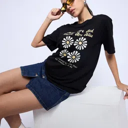 Mast & Harbour Round Neck Short Sleeves Printed T-shirt-image-40