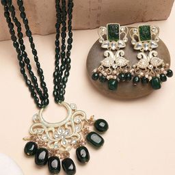 KARATCART Gold-Plated Kundan-Studded & Beaded Jewellery Set-10
