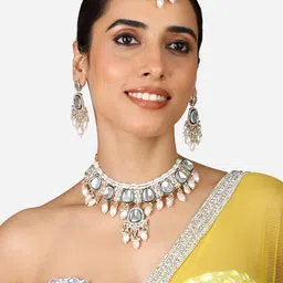 Zaveri Pearls Gold Plated Kundan Studded & Beaded Jewellery Set-image-13
