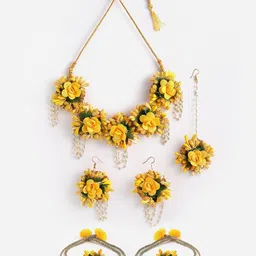 Anouk Gold-Plated Yellow Pearl-Beaded Flower Jewellery Set-56