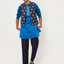 max Boys Striped Regular Kurta With Trousers & Nehru Jacket image 1