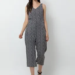DODO & MOA Geometric Printed Capri Jumpsuit-picture-38