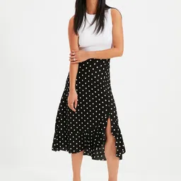 Trendyol Women Black & White Printed Knee Length Straight Skirt-image-73