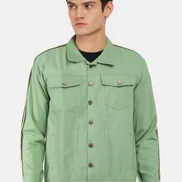 VOXATI Men Green Colourblocked Denim Jacket-image-58