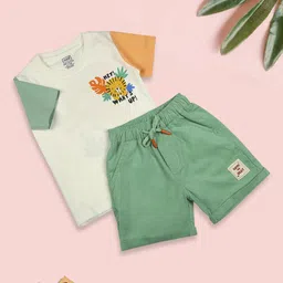 MeeMee Boys Printed Pure Cotton T-shirt with Shorts-49
