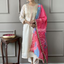 HERE&NOW Women Floral Yoke Design Regular Sequinned Kurta with Trousers & With Dupatta-image-7
