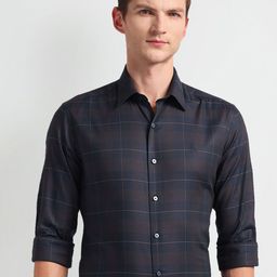 Arrow New York Slim Fit Checked Long Sleeves Twill Formal Shirt-image-24